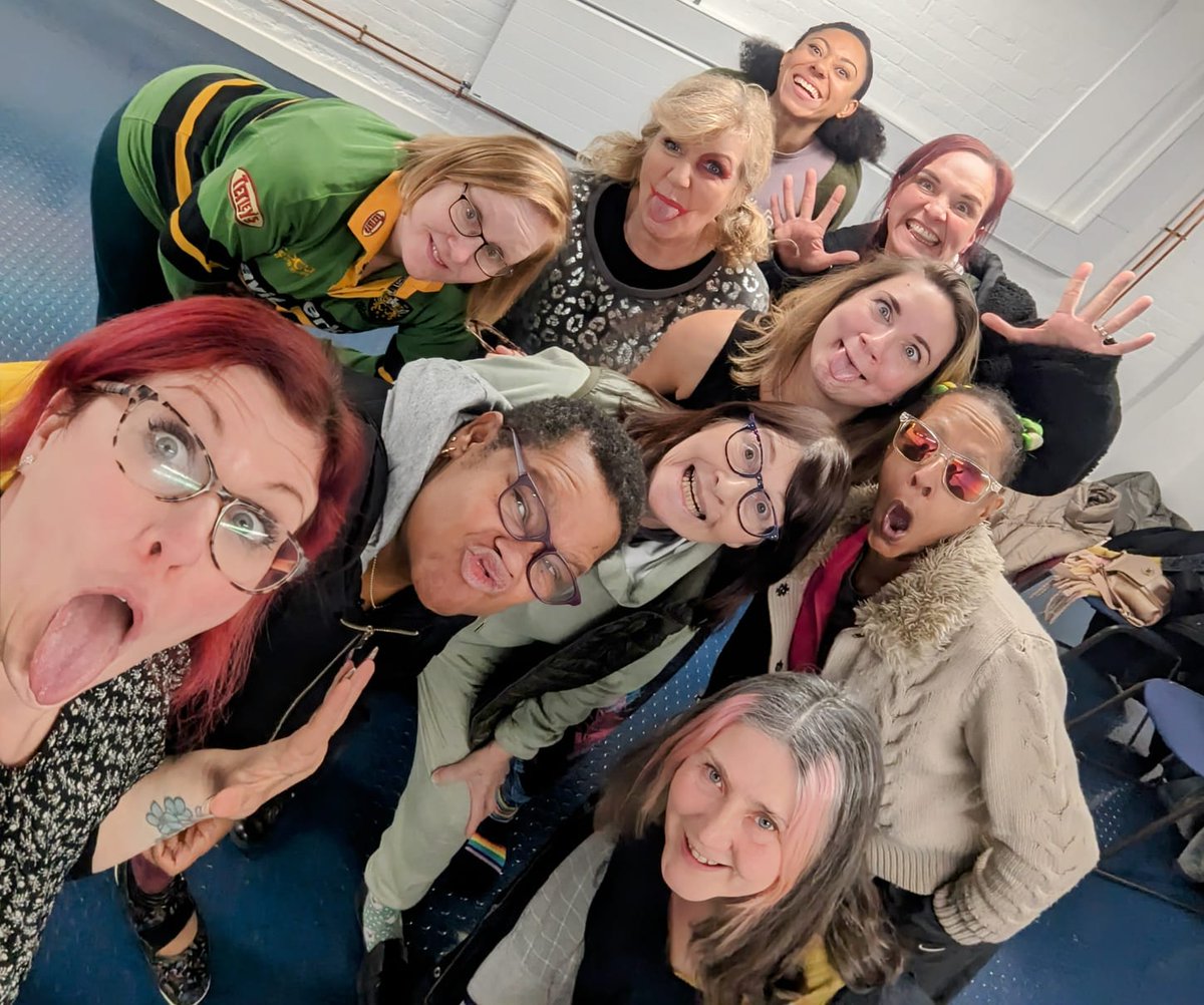 HummingbirdDP's tweet photo. That was the final rehearsal before tech & show week! It's been so much fun 💚 & these beautiful humans are absolutely smashing it. We can't wait to get on stage with the brilliant @Spymonkeycomedy #thefrogs #spymonkey #royalandderngate #madeinnorthampton #tap #dancing #frogs https://t.co/4DmFdLyHGh
