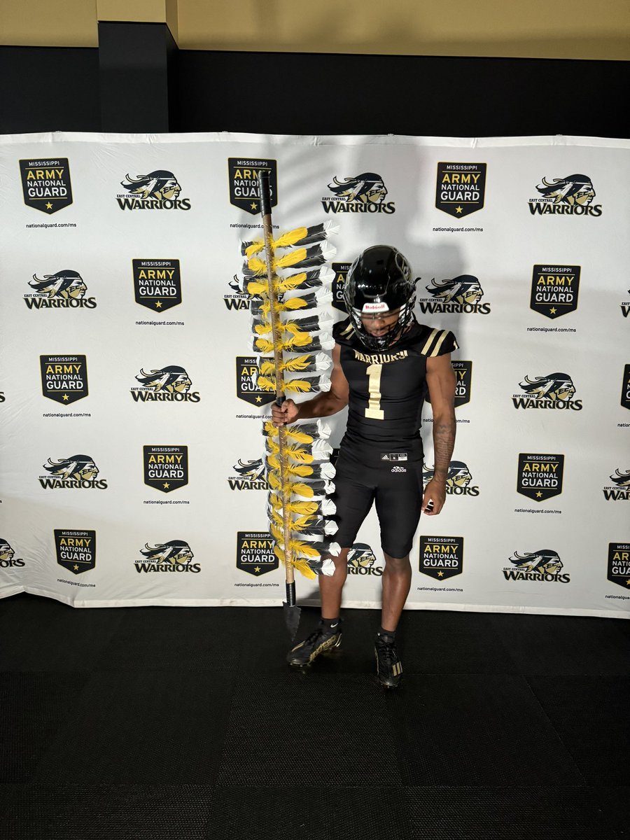 #AGTG Blessed to say I've been offered by <a href="/eccc_football/">East Central Warrior Football 🏈</a> <a href="/coach_HarrisT/">Tyler Harris</a>
