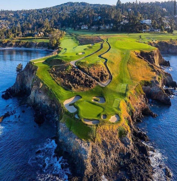 PGATUOR's tweet photo. The most beautiful 3-hole stretch in golf 😍

Agree or disagree? https://t.co/vUHCmSburh