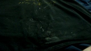 I got cum all over my shirt. Who want's to clean it off? https://t.co/YnQCYlGoVf