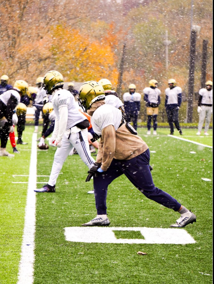 Tyler56winston's tweet photo. After a great talk with @Coach_Horvath54 I am blessed to receive my 6th  offer from Judson University @CoachTad_ @isaiahbell52 @GHSMavericks #AGTG https://t.co/xuDpvfloC2