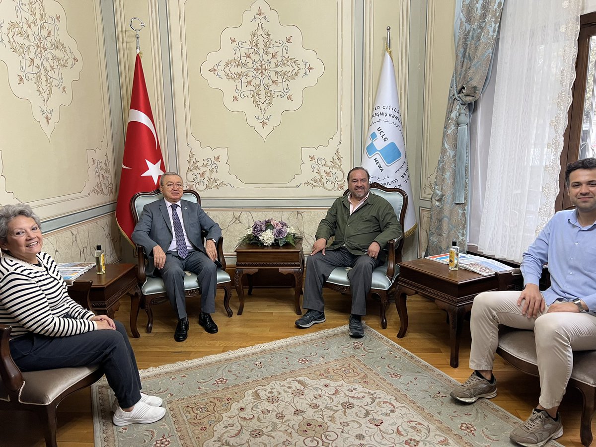 Nuestro SrioGral visitó la sede de CGLU-Medio Oriente <a href="/UCLGMEWAorg/">United Cities and Local Governments | MEWA Section</a> en Estambul 🇹🇷 y fue recibido por su Secretario General <a href="/drmehmetduman/">Dr. Mehmet DUMAN</a> 

Conversaron sobre áreas de colaboración e intercambio entre ambas Regiones, y acuerdan estrechar la cooperación entre ambas organizaciones