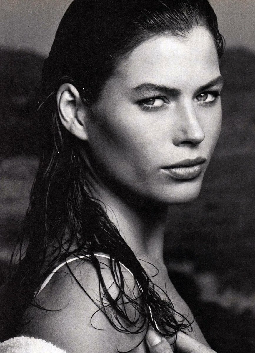 rusevik's tweet photo. Carre Otis (36 фото) 
https://t.co/ajXiQq9ZU0 https://t.co/WlQYmWnXd6