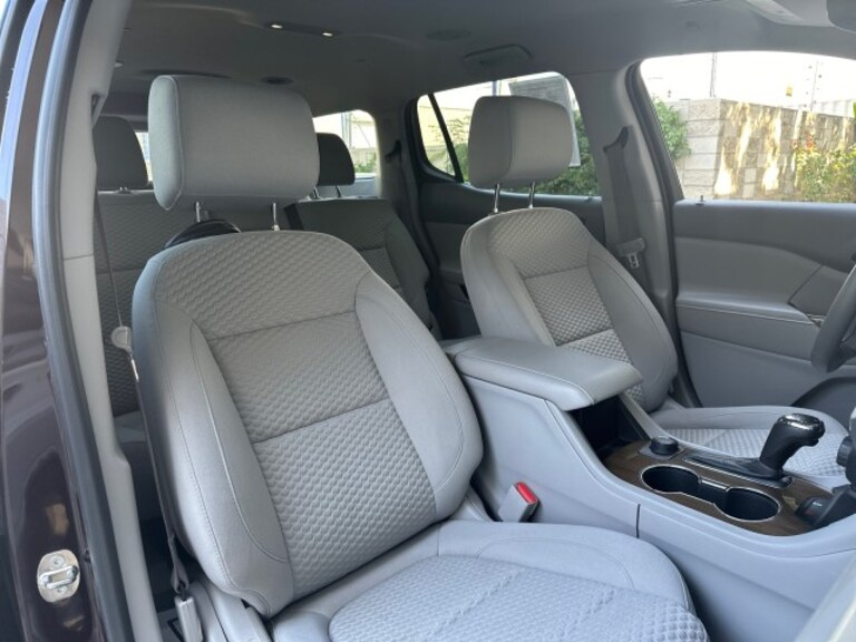 SangeraSubaru's tweet photo. Perfect for big families and big adventures! Take home this pre-owned #SubaruAcadia for just $17,991! 

Three rows of seats, power liftgate, and entertainment system with second-row LCD screens and #Bose premium audio.

Learn more: https://t.co/qKMWLcGm6s https://t.co/CeHk4a0qsz