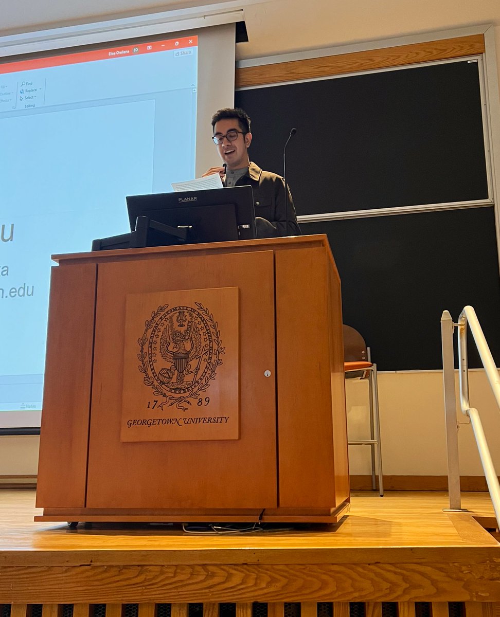 In honor of the first anatomy lab today, @ushaikh17 provided some inspiring words for our M1s! Reminders of the immense value of the dissection experience for team building and personal growth