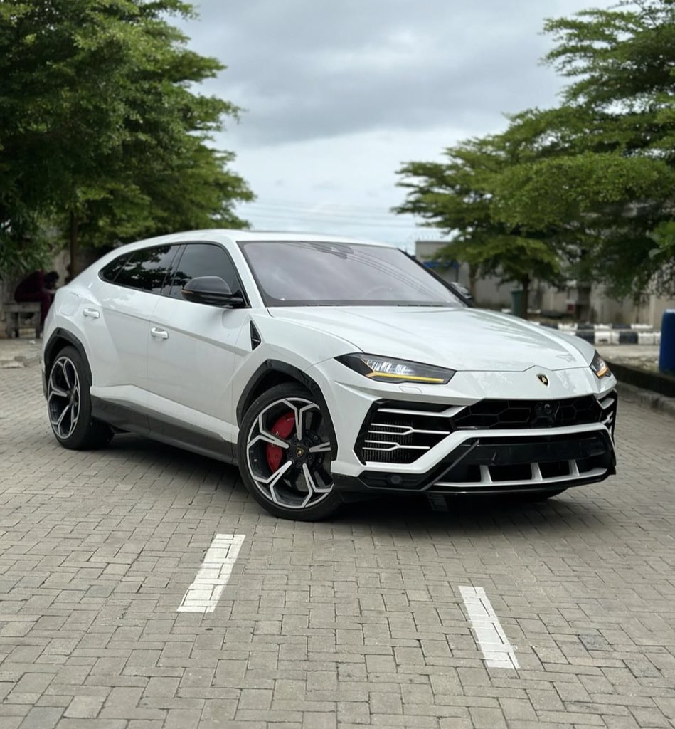 Kinglamarr___'s tweet photo. Think of this car before you sleep 🫵🏽 https://t.co/6i1yxexi2l