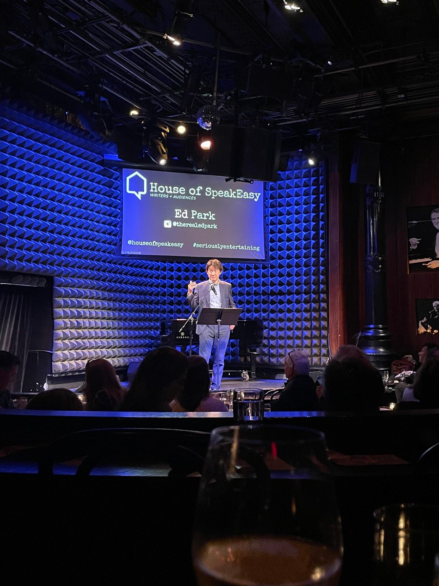 DrAmandaForeman's tweet photo. 🌟 Spectacular start to 2024 - @Speakeasy_house first #SeriouslyEntertaining show of the year at @JoesPub was a massive success, with a packed house &amp; stellar performances from speakers @NRothbaum @JaneFerguson5 quizmaster @madclownetry, #EdPark, and @amychua. Next show 2/6! https://t.co/I27i2QbuTi