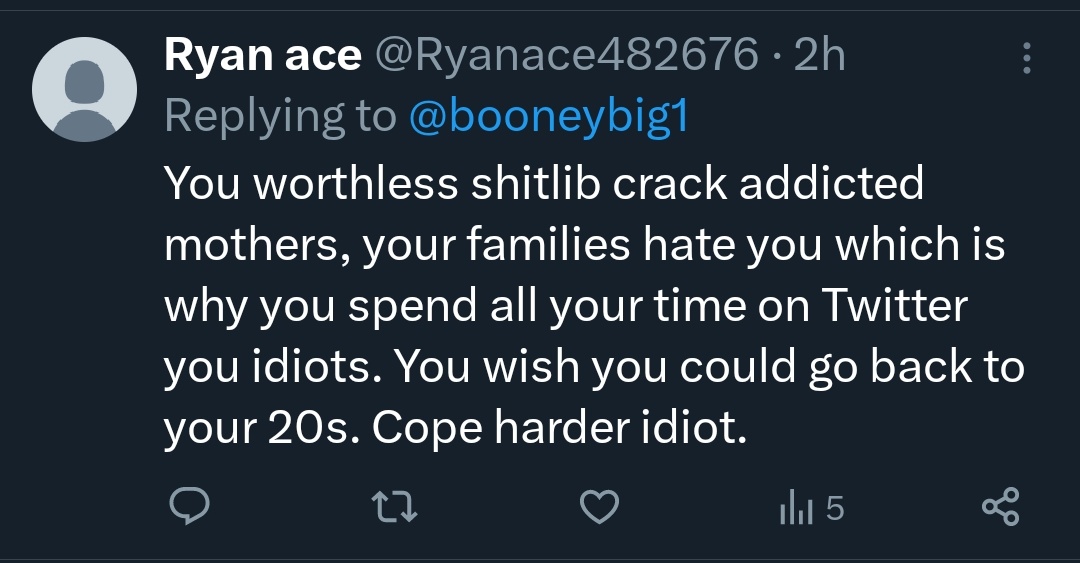 AdventuresInDo's tweet photo. @soulsister420 @booneybig1 This was posted to me just yesterday!!

This is a dangerous game. https://t.co/SFafNBhII9