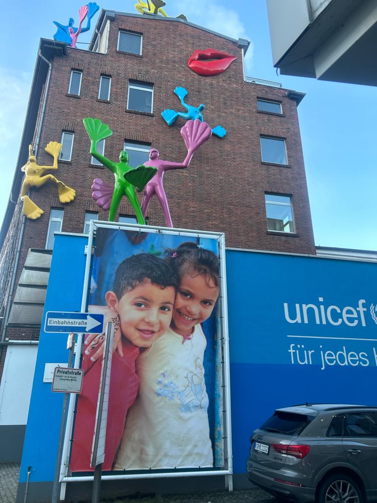 UNICEFperu tweet picture