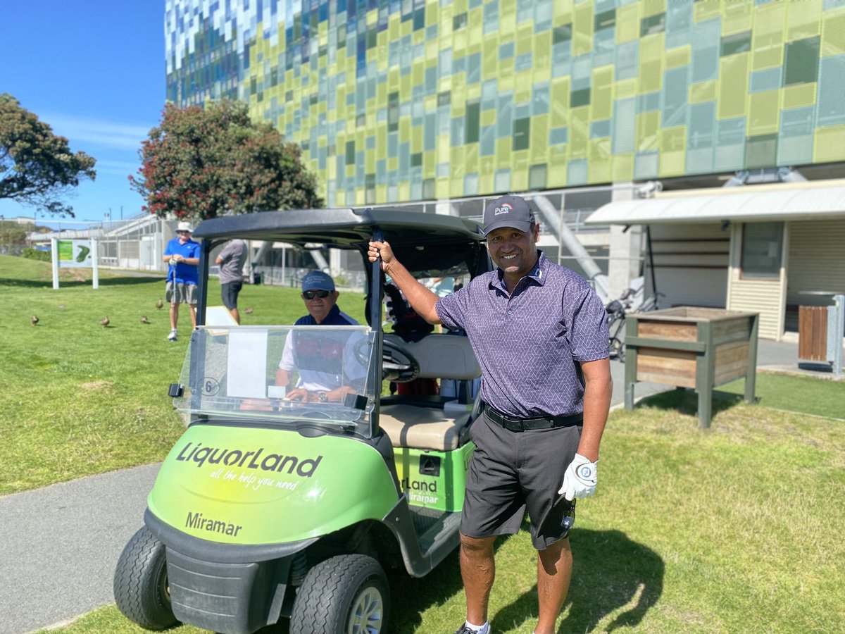 So cool to host US Open winner Michael Campbell <a href="/MiramarLinks/">Miramar Links Golf</a> and he went sub par… as you would expect! #Golf #USOpen