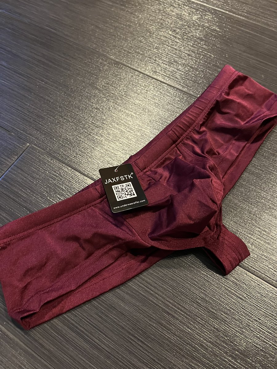 Underweareview1's tweet photo. Look what new swimsuit came in the mail today! #cheeky #cheekyswimsuit #mensswimsuit #jaxfstk https://t.co/Z6ES1k6uyg