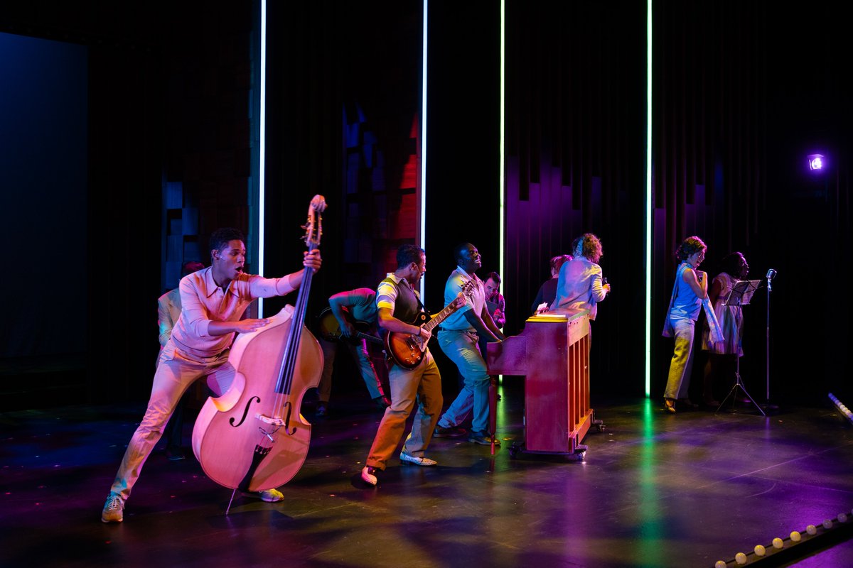 Happy Opening Night to the cast and creative team of Beautiful: The Carole King Musical! 🎉 We can't tell you how excited we are to share this musical with you. Beautiful: The Carole King Musical is on now until February 3. Secure your seat using the link in our bio.