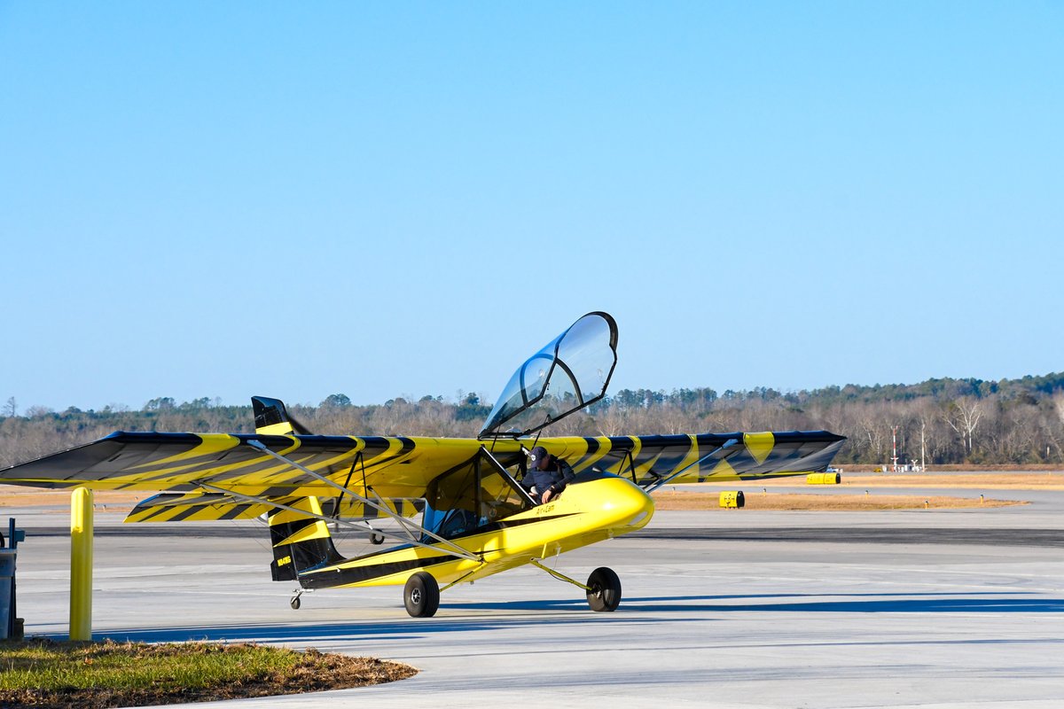 kmeiaviation's tweet photo. Air Cam spotted at KMEI https://t.co/HmGuEyijgY