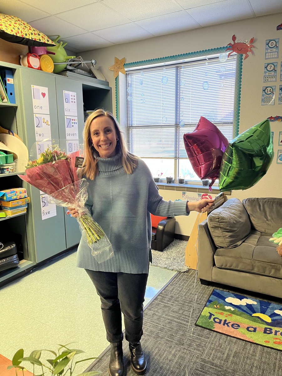 WillisLaneES's tweet photo. Congratulations to ⁦@WillisLaneES⁩ Teacher of the Year Lara Wallick and Support Person of the Year Tracey Cobb!  We love you and all you do for our students and community!! #wlespride https://t.co/C4fwT4DYW8