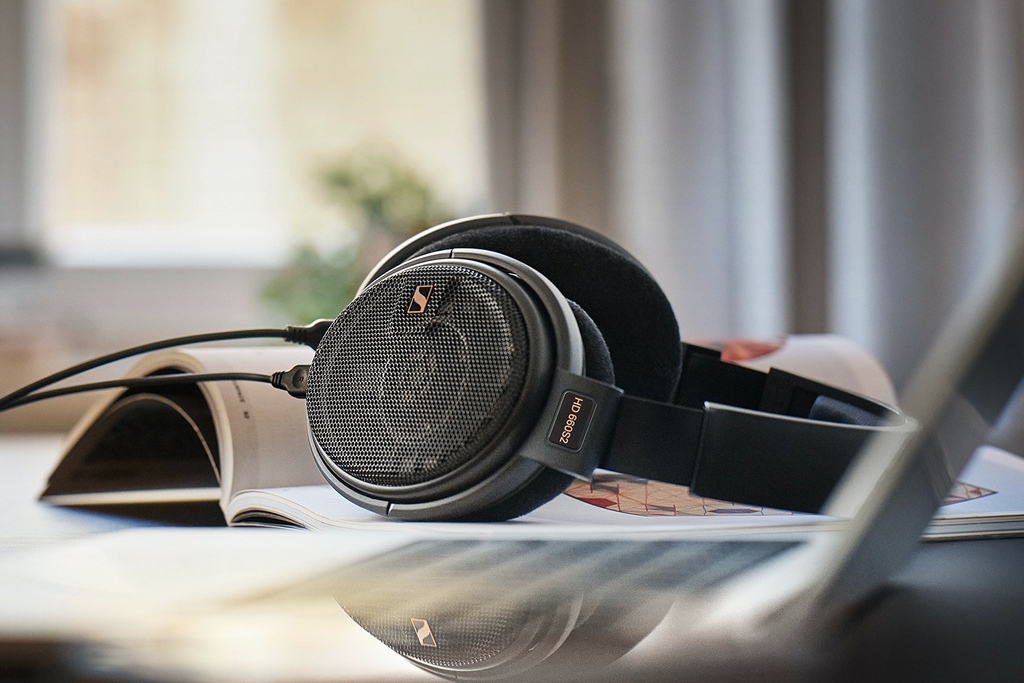 drop's tweet photo. Sennheiser HD 660 S2 Headphones - Expansive Sound, Now With Extended Sub Bass. https://t.co/hZRFamAiLq

#DropStudio #audiophile #audioengineer #audio #proaudio #technology #tech #headphones https://t.co/8ugOKPc7J1