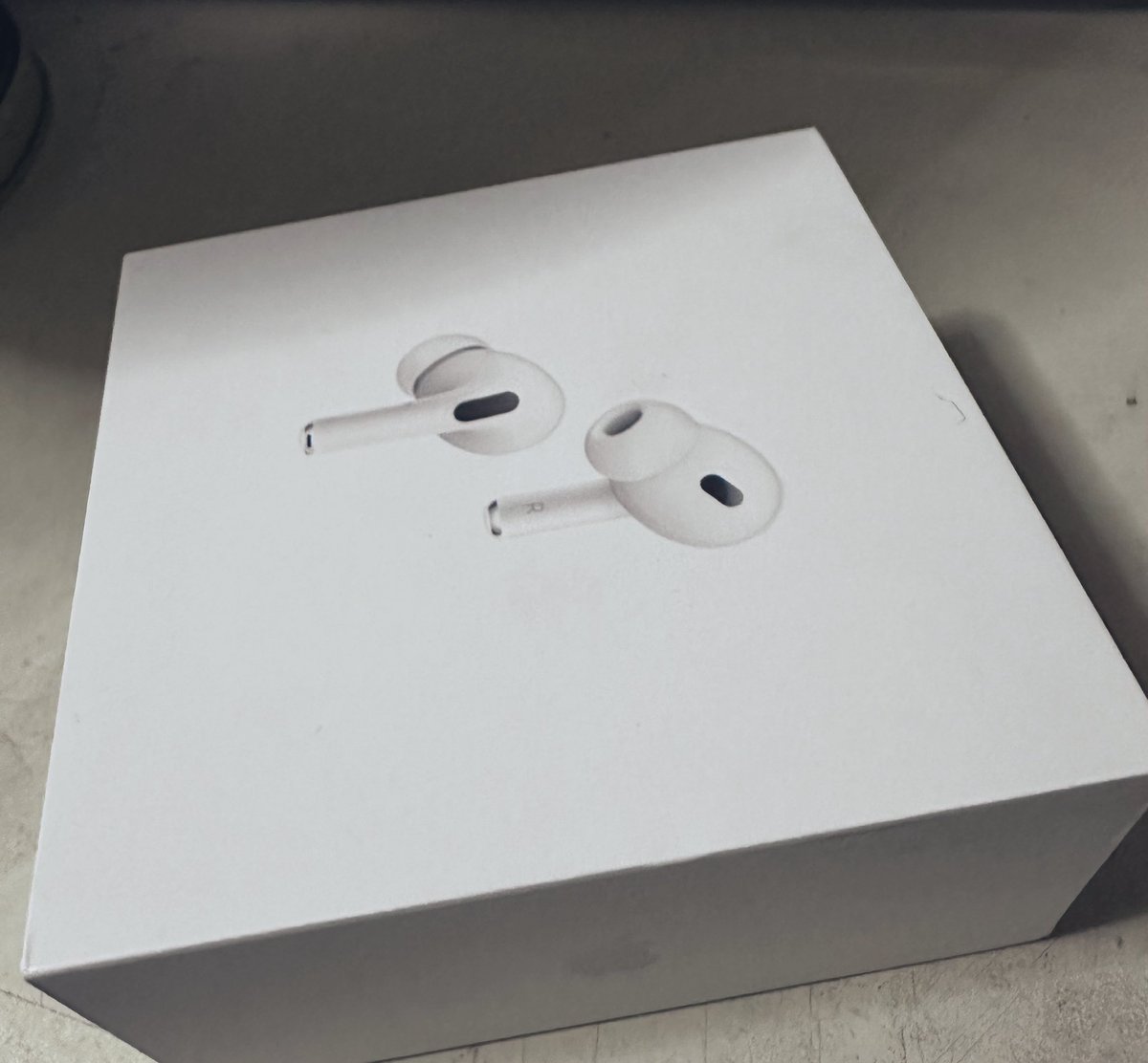 javien114's tweet photo. Thoughtful gift from a cool client #generationtwo https://t.co/6hJk0pS9GX
