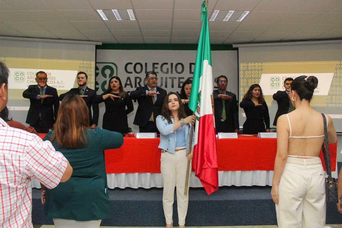 SoyCACHAC's tweet photo. Con una nutrida asistencia se llevó a cabo en el salón Fundadores del Colegio de Arquitectos Chiapanecos A.C., la primera Asamblea General Ordinaria del 2024 de este organismo, en la que se tomó protesta a 13 nuevos agremiados al #CACHAC. https://t.co/g5bYxcElWO