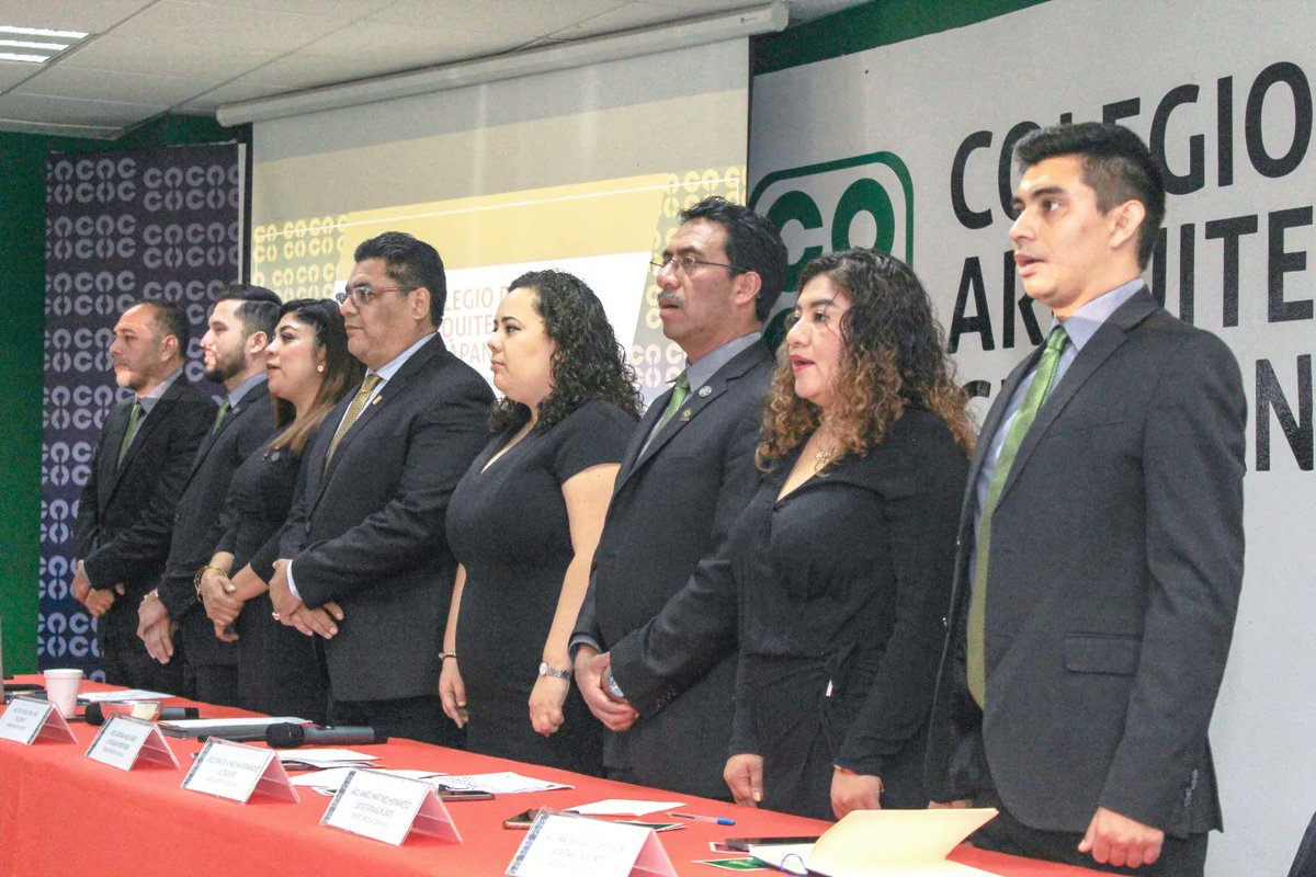 SoyCACHAC's tweet photo. Con una nutrida asistencia se llevó a cabo en el salón Fundadores del Colegio de Arquitectos Chiapanecos A.C., la primera Asamblea General Ordinaria del 2024 de este organismo, en la que se tomó protesta a 13 nuevos agremiados al #CACHAC. https://t.co/g5bYxcElWO