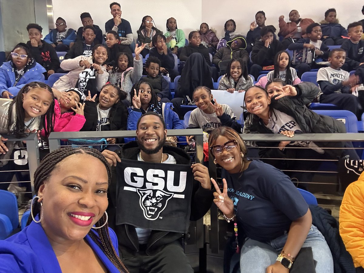 I did something dope today by serving as the Guest Coach for @GSUPanthers women’s basketball team. These ladies are tenacious, brilliant, talented,& full of energy. Thank you Felicia Tucker, Coach Gene Hill, & the entire coaching staff for this wonderful opportunity #EducationDay