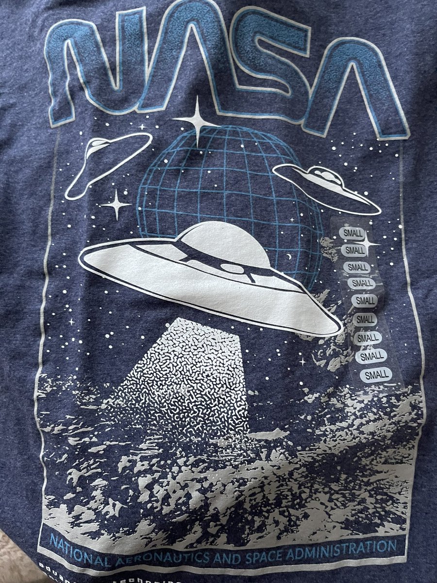 vanessaawolf's tweet image. NASA + 🛸 #UFOartclub #predictiveprograming