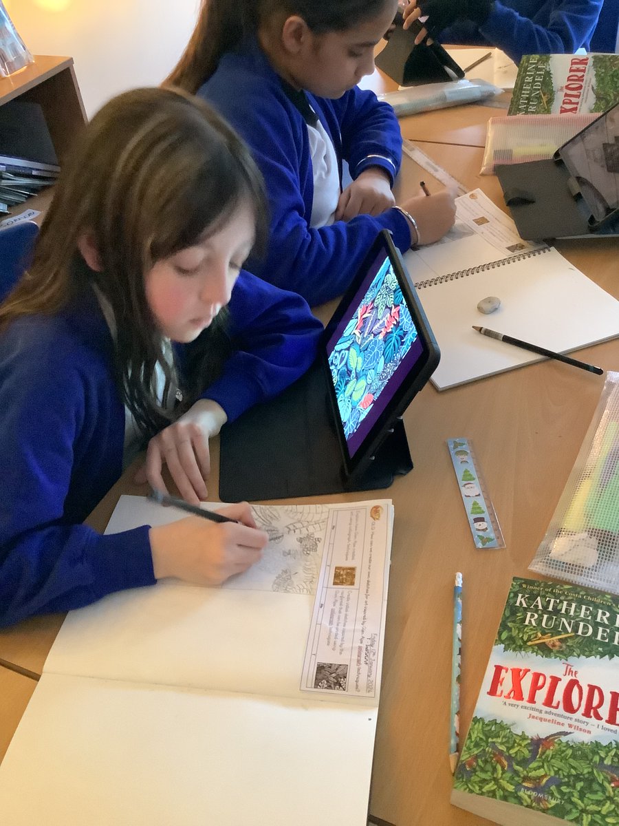 Year6ashwood's tweet photo. We have used the rainforest for inspiration to design our own collograph prints for fabric. Year 6 had so many great ideas! @satrust_ #collograph https://t.co/BaIqg9ckvx