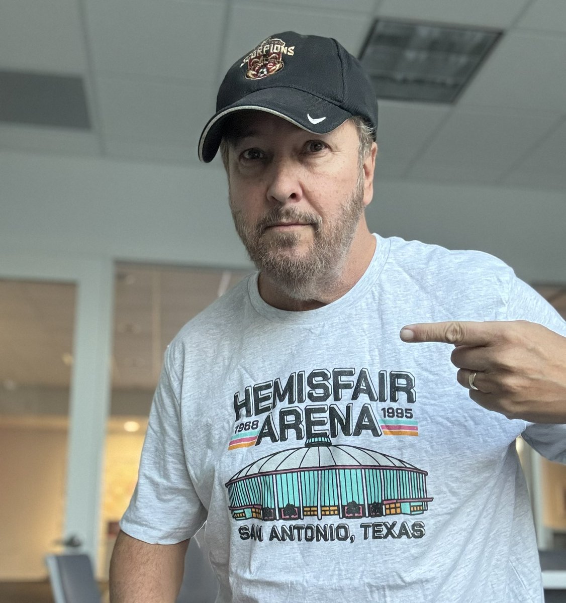 ChrisDuel's tweet photo. Itβs #ThrowbackThursday so I wore a #Hemisfair Arena T-shirt that was gifted to me by @newsgirl1200
I watched many a #Spurs game in the #HemisfairArena beginning with Season One in 1973 and I was first in the building when it opened for Hemisfair β68
#TBT #GoSpursGo #PorVida https://t.co/OjBF27XGGz