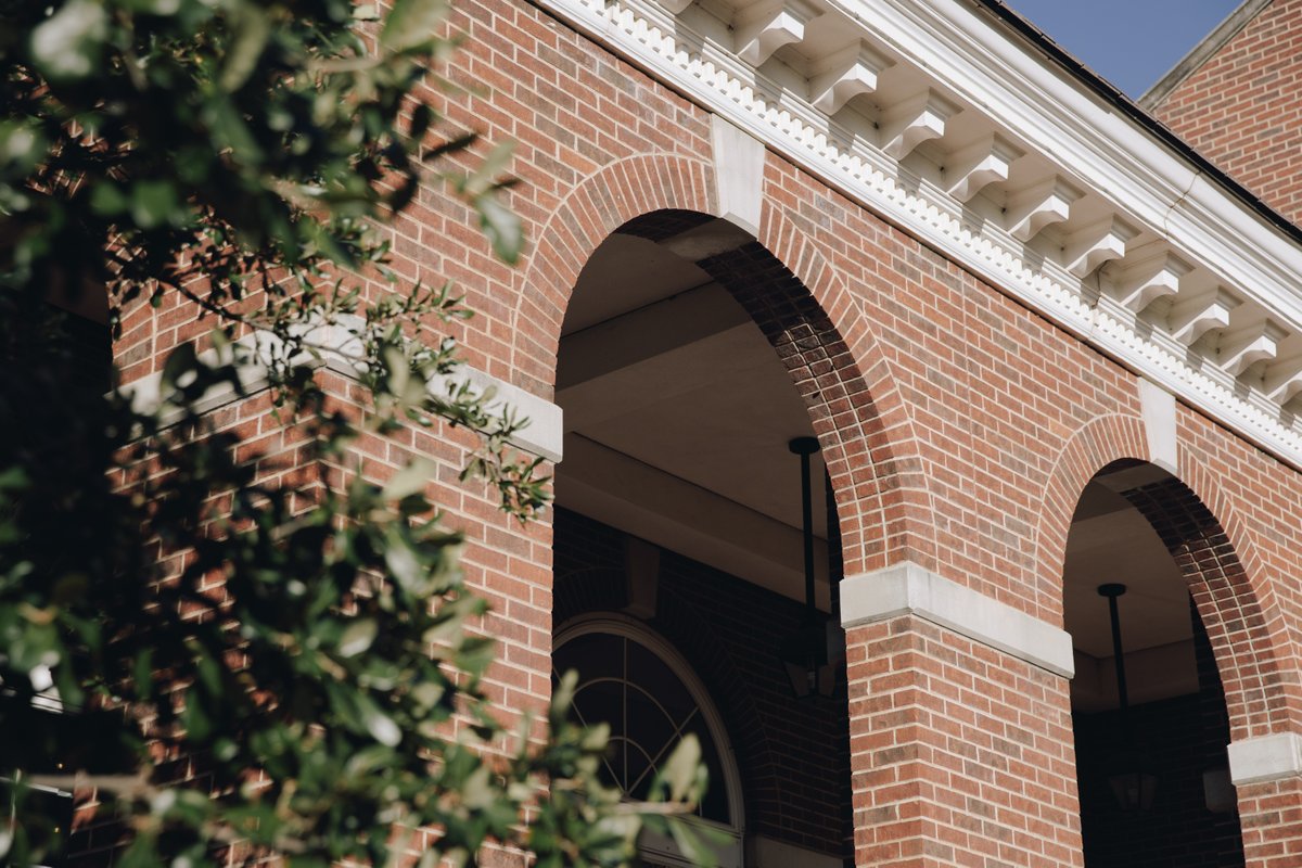 DBUAlumni's tweet photo. "Give thanks to the Lord, for he is good; his love endures forever." Psalm 107:1 https://t.co/nl1WYyJwwn