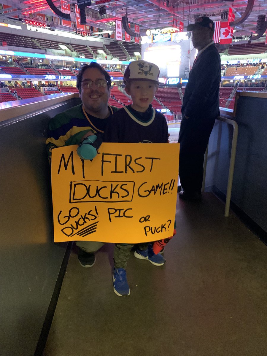 Anaheim Ducks tweet media