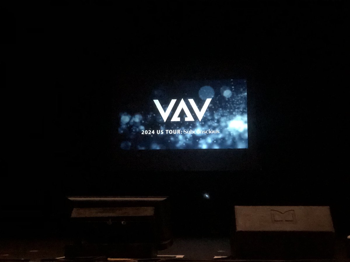 Here ♥️

Supporting our boys <a href="/VAV_official/">VAV</a> 

#VAV #브이에이브이
#VAVinUS #VAVinSANJUAN
