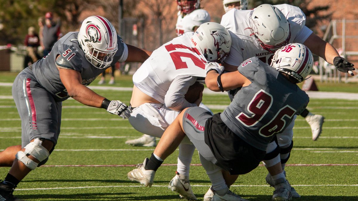 Indypetersen59's tweet photo. After an awesome conversation with @CoachGossage75 i’m extremely blessed to have earned an opportunity to play at Chadron State College!@CSCFootball @2KPhenom @PanthersBHS @ADbishopbhs @BHSTouchdown https://t.co/IXdrg54xuO