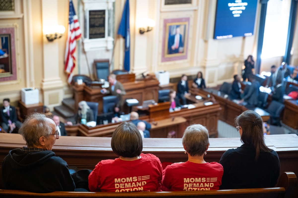 Moms Demand Action tweet media