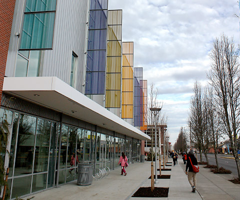 PortlandCC's tweet photo. With a winter travel advisory in effect, college operations may be impacted over the weekend and into next week. Be sure to monitor your email and our social media accounts for updated info. Also, sign up for PCC Alert text messages to get the latest: https://t.co/kx7XSXqrdG https://t.co/8JjS2pavgS