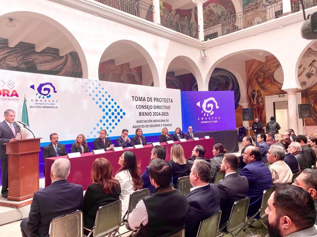 COPARMEXSON's tweet photo. @COPARMEXSON presente en la toma de protesta del Consejo Directivo 2024-2025 de la Asociación Mexicana de Agentes de Seguros y Fianzas (AMASFAC), que presidirá Jorge Armando Vázquez Pesqueira. https://t.co/pC4fWuflWD