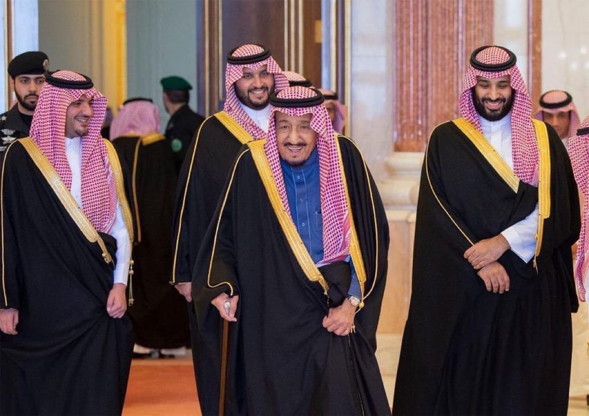 fayez_malki's tweet photo. يالله تحفظهم لنا
#خادم_الحرمين_الشريفين 
#محمد_بن_سلمان https://t.co/61MZ8Ml1fX