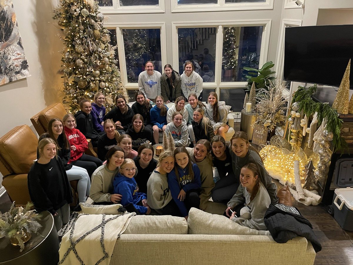 Great team meal tonight!  Thank you so much senior parents!  #GreatDayToBeAWarrior