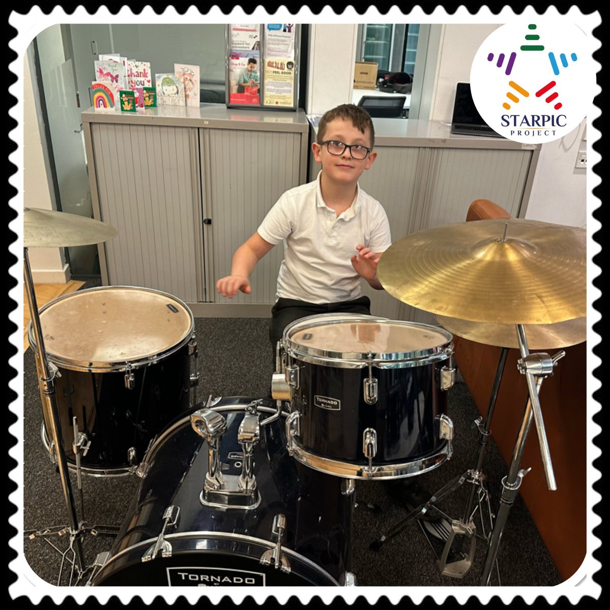 StarpicProject's tweet photo. First session for our Thursday Music group. Having fun with guitars, drums and more.
๐ถ๐ค๐ธ๐ฅ๐ช๐๐ป
________________________
#music #starpic #starpicproject #communitygroup #musician #musicgroup https://t.co/nkLTHBeBbV