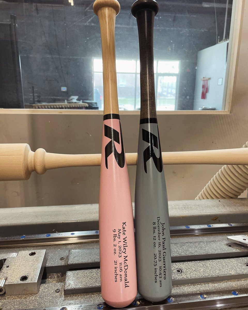 RitchieBats's tweet photo. Cut to the length of baby at birth for a customized fit, My First Bats are an ideal present! #ritchiebats #babygift https://t.co/SwZHVO0hpz