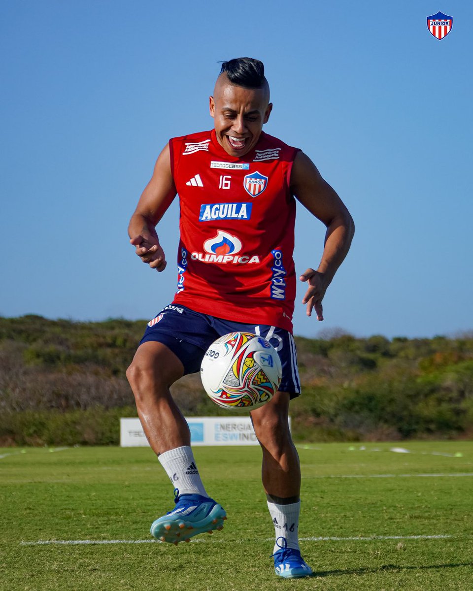 📸| ¡NUESTRO ENTRENAMIENTO EN IMÁGENES!

#VamosJunior🔴⚪️🔵