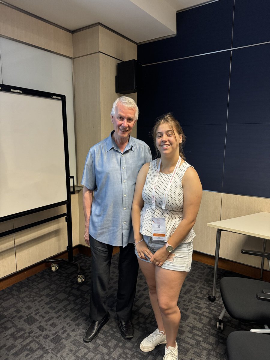 Yesterday I had the chance to present some of my PhD work at #GYSS2024 and listen to some inspiring words from Prof. Sir Richard Roberts about his empowering views on women in STEM and his interesting path to the Nobel prize 
#fusioninsession @gyss_sg