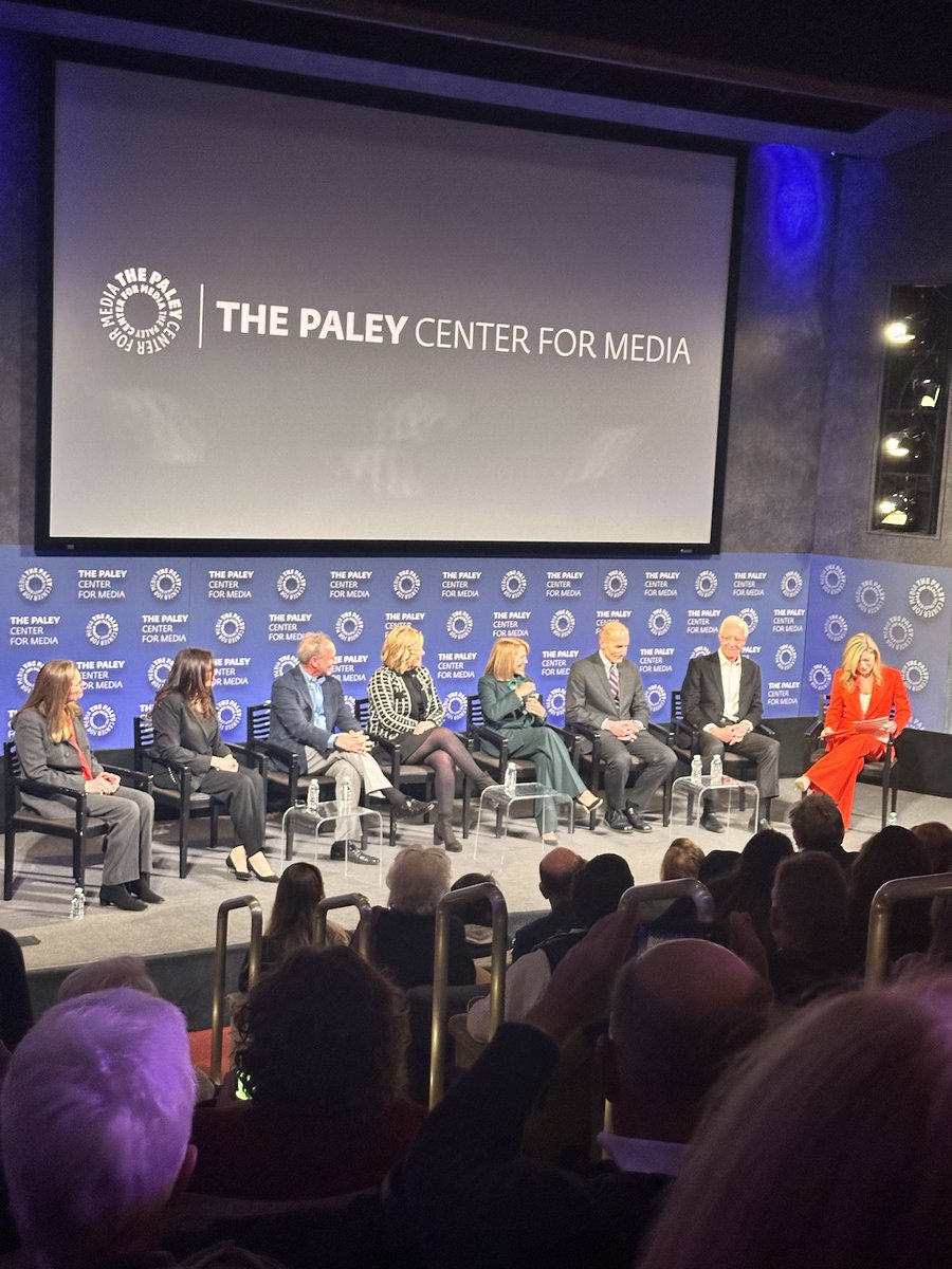 Captsully's tweet photo. Grateful to the @paleycenter for this remarkable event. A night of meaningful discussion revisiting the shared experience of #Flight1549. To those aspiring to aviation or public service, remember: great challenges can lead to profound growth and unexpected opportunities. https://t.co/53XJ49ykuA