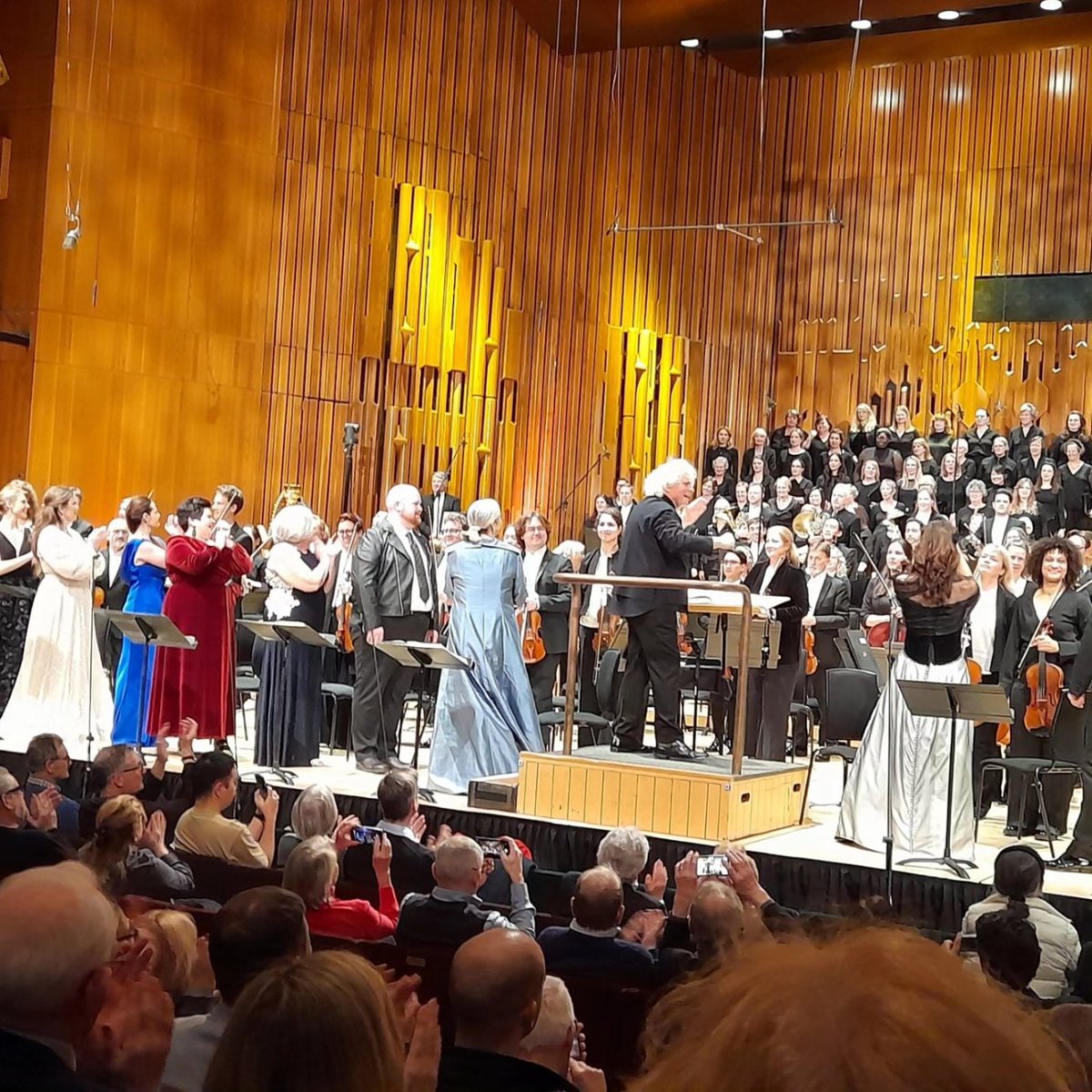 Moody skies over the Barbican before a brilliant performance of Jenůfa with Sir Simon Rattle, an exceptional cast, the London Symphony Chorus and the wonderful LSO!

<a href="/londonsymphony/">London Symphony Orchestra</a>
<a href="/LSChorus/">London Symphony Chorus</a>
#acesupported 
#jenůfa
#janáček