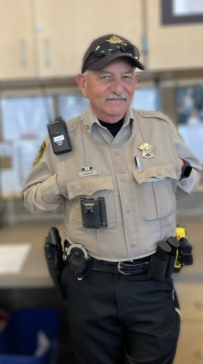 Thank you to our GFES SRO, Deputy Sheriff Dunlap, for going above &amp; beyond each day to form relationships with our students &amp; staff while keeping GFES safe and secure! We appreciate you!
Please take a moment to say thank you to him for the work he does at GFES &amp; in our community!