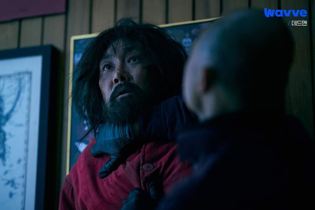 DiarioDeDoramas's tweet photo. El 7 de febrero se estrena la película #DeadMen
Un thriller lleno de supervivencia y venganza
#ChoJinWoong #KimHeeAe #LeeSooKyung https://t.co/jhcrWTwBKv