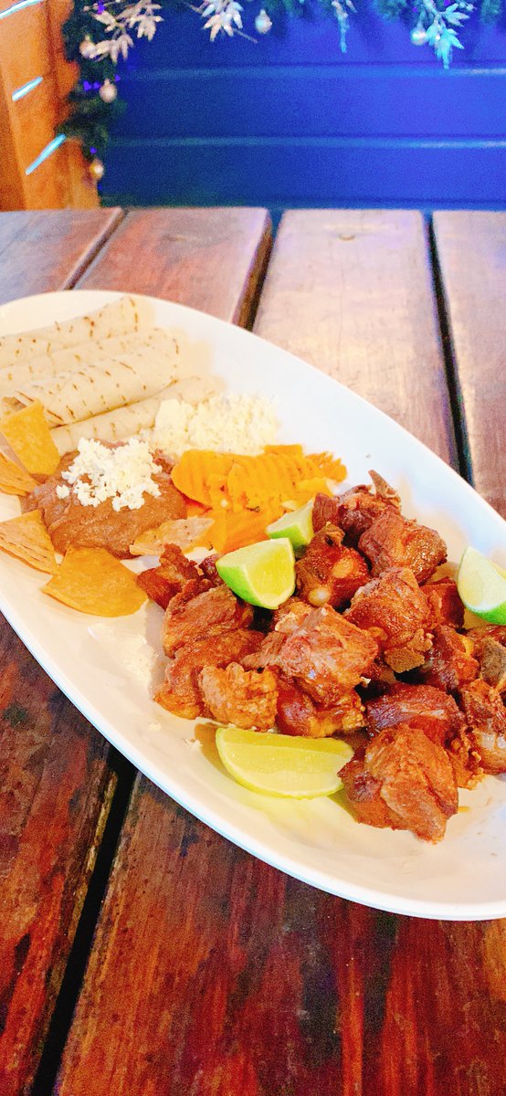 Chicharronessssss 😍😍😍😍😍

Los Esperamos! 

I ❤️ Pascualillo 🇭🇳
