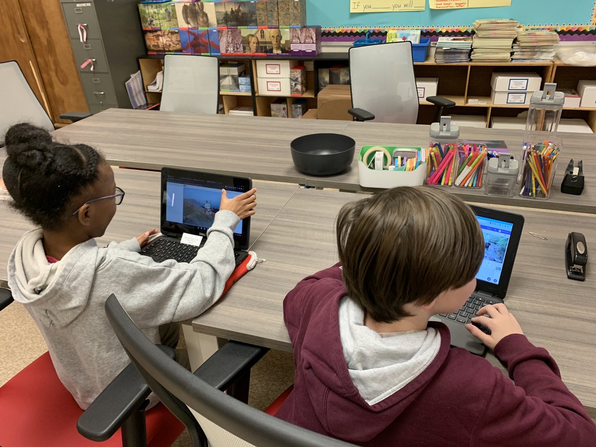 cindy_hundley's tweet image. These @JCPSGT students dove right into coding with @scratch today! We explored with different blocks, sprites, and code—-next week we begin an animation! @GutermuthES @JCPS_LMS @JCASLKY #coding #blockcoding #GutermuthPride #JCPSLibraries