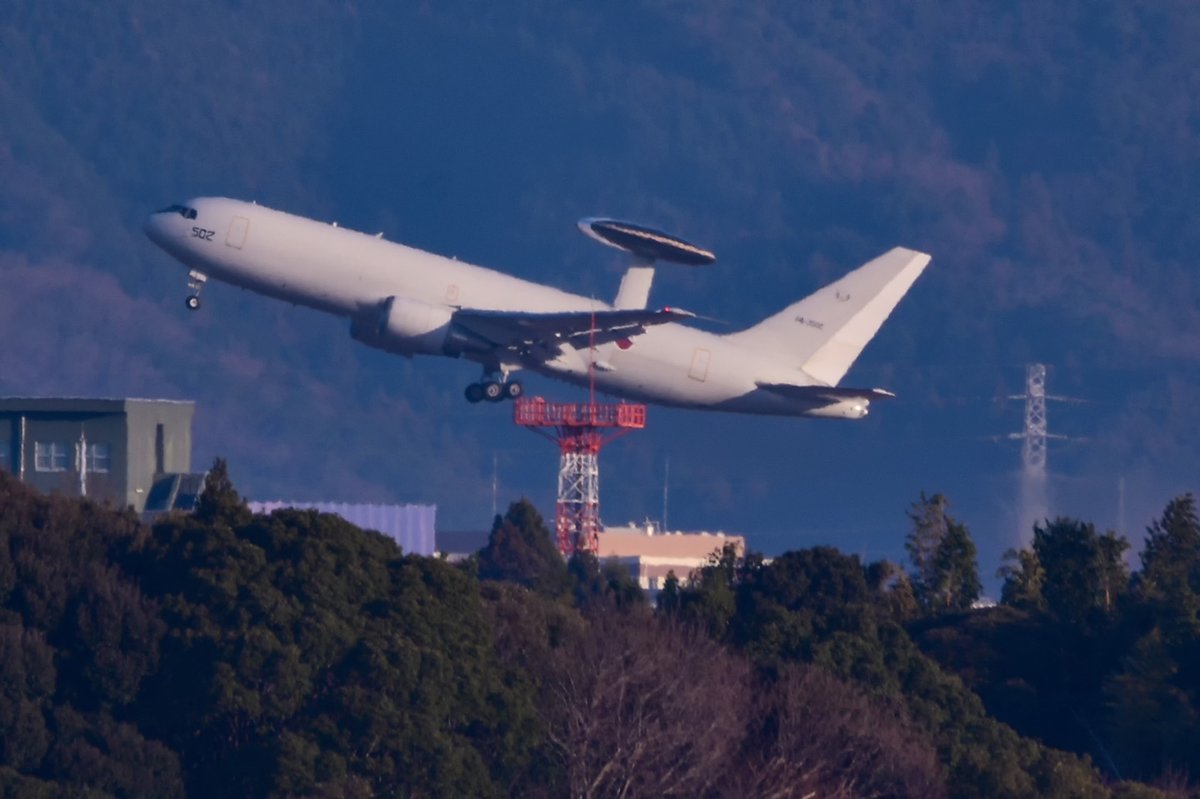 area_kilo's tweet photo. 朝2便上げるのは大変だろうな
早い方は今朝も→小松
Friday, 12 January 2024
Hamamatsu Air Base / JASDF RJNH
E-767 / 64-3501 02 #AWCW
E-767 / 64-3502 01
#浜松基地 https://t.co/daGlqjRjHW