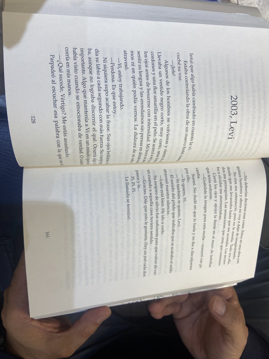 anamvaladez's tweet photo. @planetajovenmx me cortaron la lectura horrible, ¿ahora que hago? Ayuda https://t.co/BYotLwLMV1