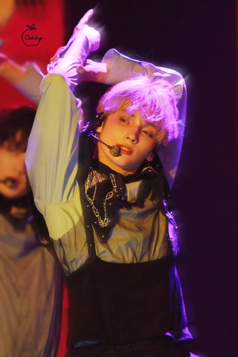 hyukacentral's tweet photo. OH MY GOD???????????????????????

#HUENINGKAI #휴닝카이 #ヒュニンカイ https://t.co/aY6sGwMxXp