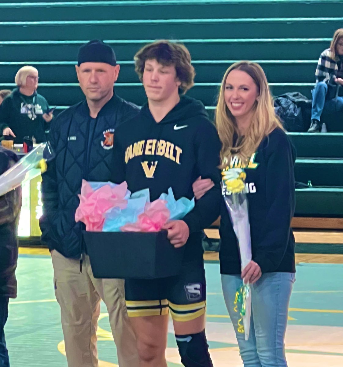 Saydel_Baseball's tweet photo. @BoydJones22 Love having ya as part of the #saydelbaseballfamily #wrestling #seniornight https://t.co/QwUxX8AKyw