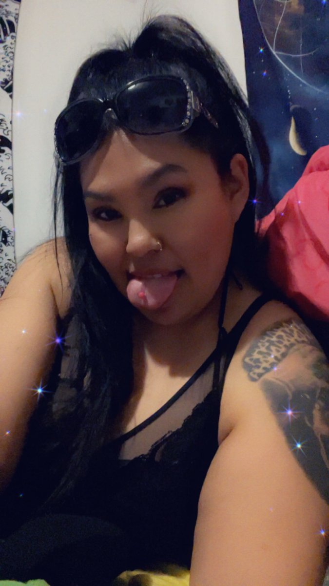Reap3rDoll's tweet photo. Been a hot sexxy minute since I been on tweeter. 
What’s up juggalo and n muthafawkin ninjettes?
Clown loove 💕 https://t.co/tX2FsSLrB5